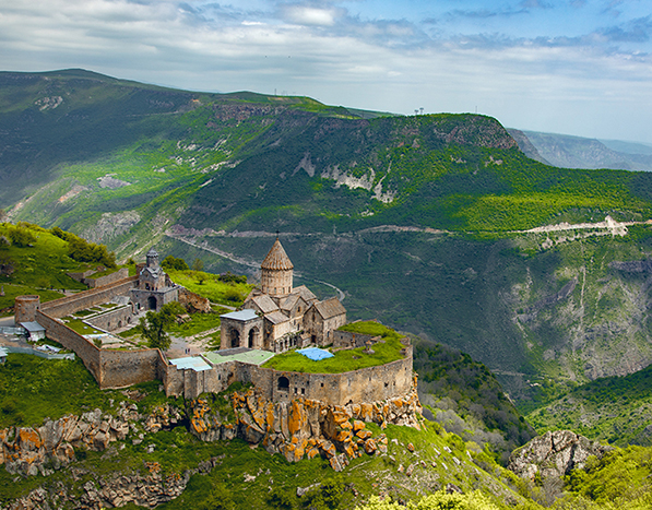 WOMEN'S HOLIDAY PACKAGE - ARMENIA